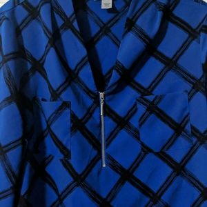 3/4 sleeve 2 pocket blouse